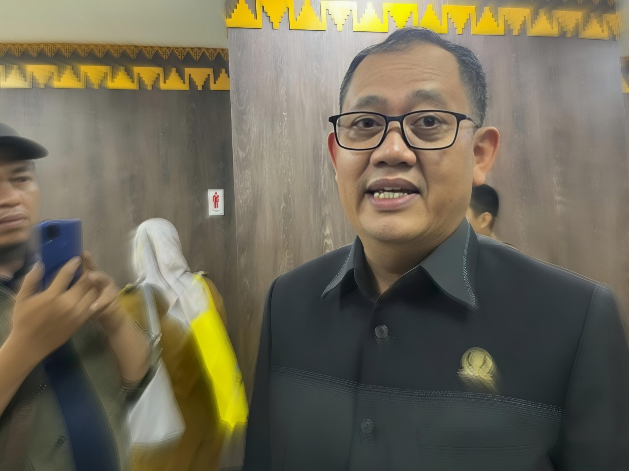 Pembentukan Panitia Khusus LHP BPK, Dari temuan Inspektorat di Sekretariat DPRD Lampung 1 Pembentukan Panitia Khusus LHP BPK, Dari temuan Inspektorat di Sekretariat DPRD Lampung