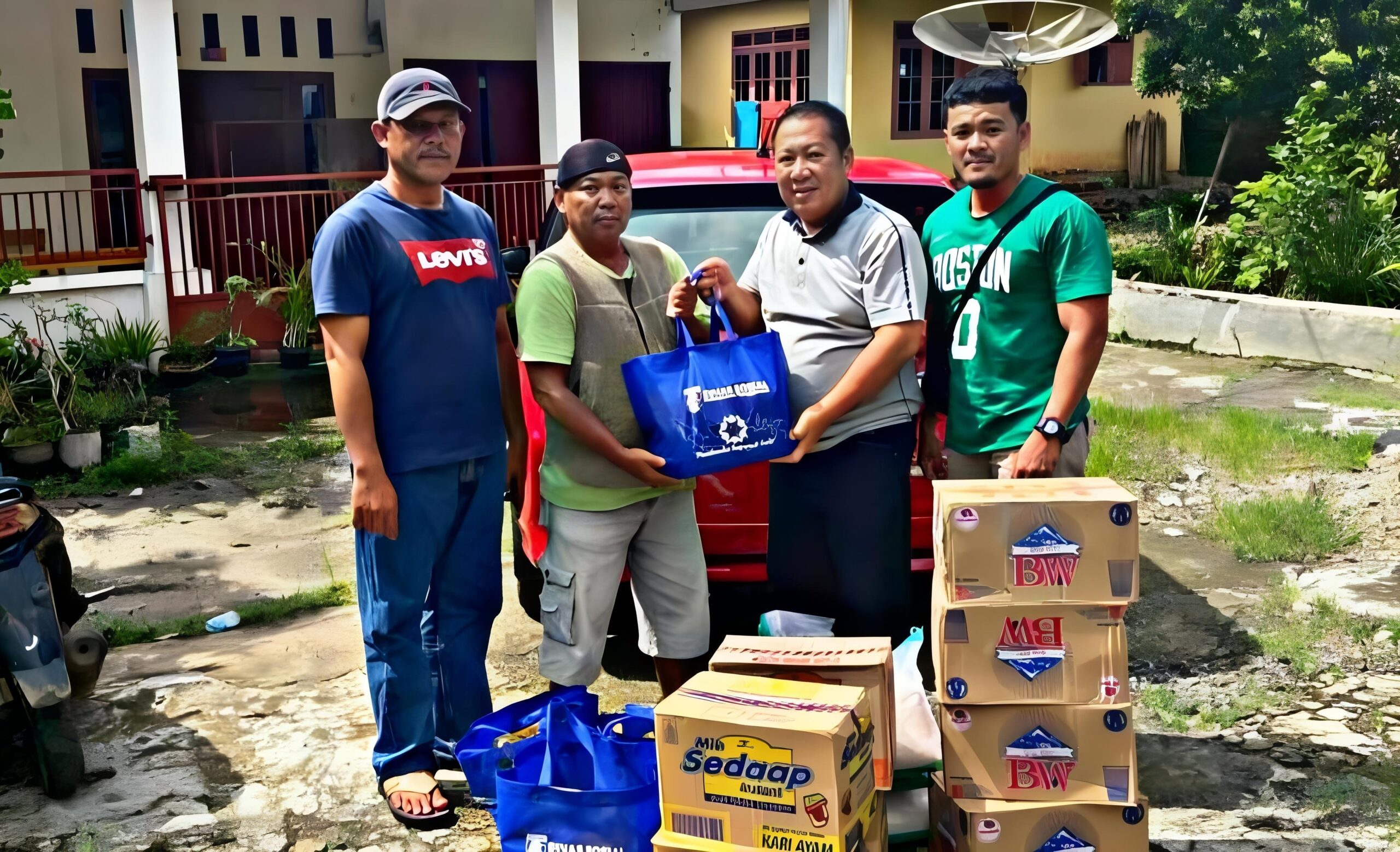 Dinas Sosial Tanggamus Salurkan Bantuan Mendesak untuk Korban Puting Beliung di Pekon Teratas 1 Dinas Sosial Tanggamus Salurkan Bantuan Mendesak untuk Korban Puting Beliung di Pekon Teratas