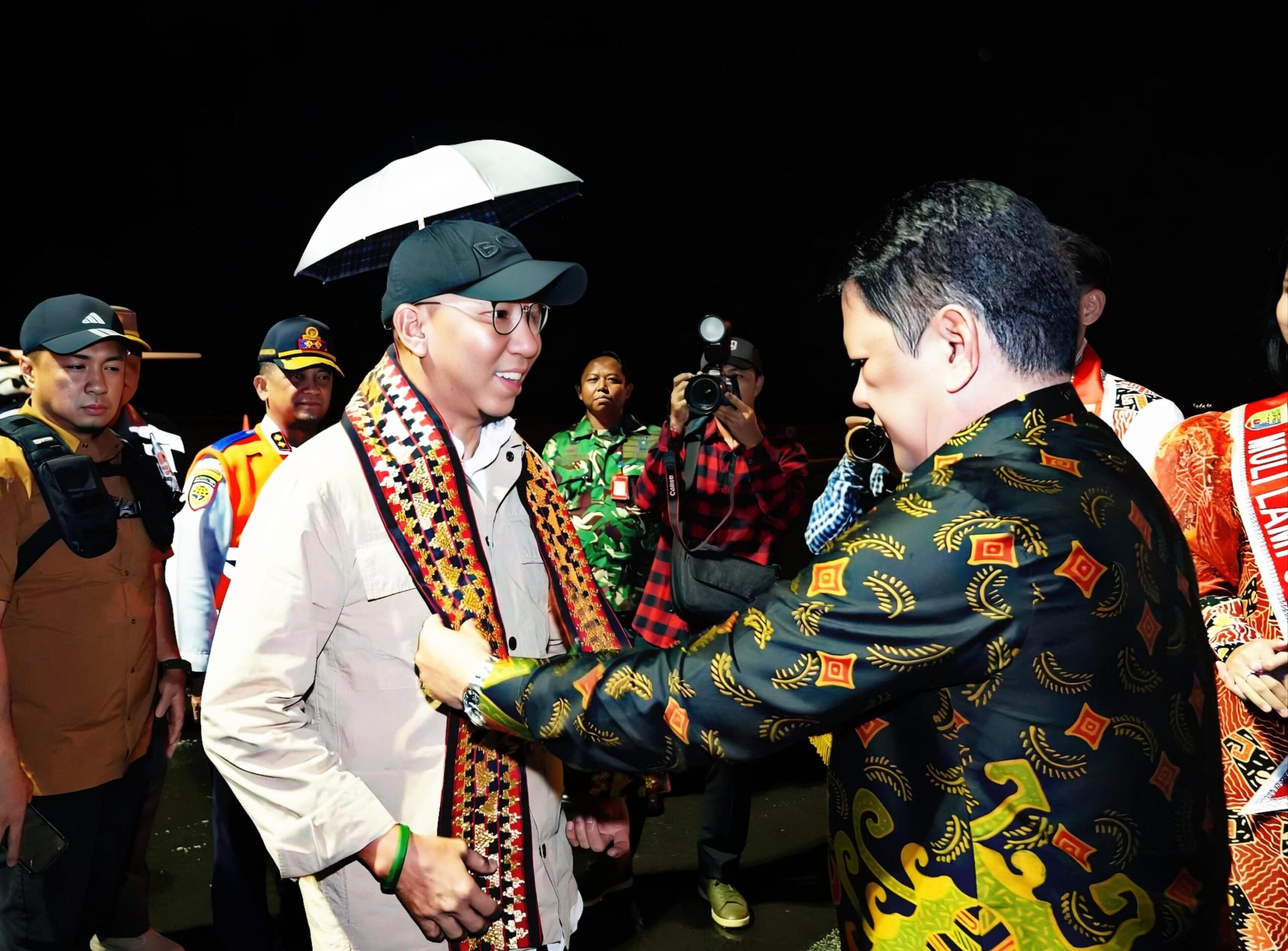 Gubernur Lampung Rahmat Mirzani Djausal Kembali Setelah Retreat di Magelang 1 Gubernur Lampung Rahmat Mirzani Djausal Kembali Setelah Retreat di Magelang