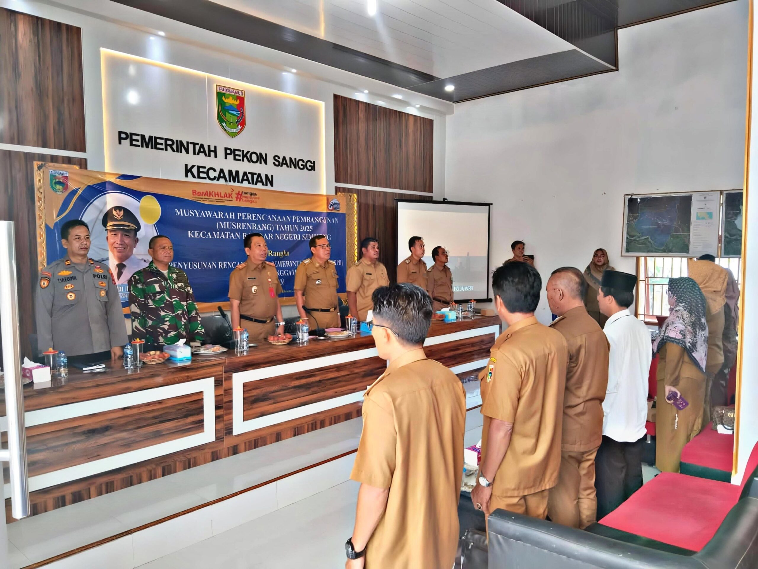 Ir suadi, Sekda Tanggamus Buka Kegiatan Musrenbang Kecamatan Bandar Negeri Semuong 1 Ir suadi, Sekda Tanggamus Buka Kegiatan Musrenbang Kecamatan Bandar Negeri Semuong