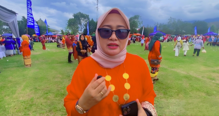 Di Hadapan Ribuan Warga, Tri Umaryani Serukan Budaya Sebagai Kompas di Era Globalisasi