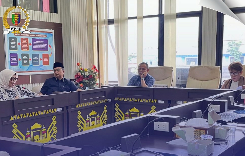 Bapemperda DPRD Lampung Pimpin Pembahasan Dua Raperda Krusial Terkait Data dan Pendidikan