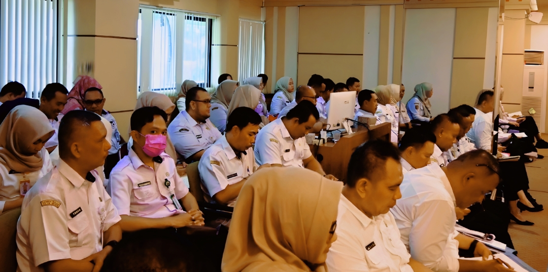 Genjot PAD, Pemprov Lampung Gelar Rapat Evaluasi Sektor Retribusi Daerah