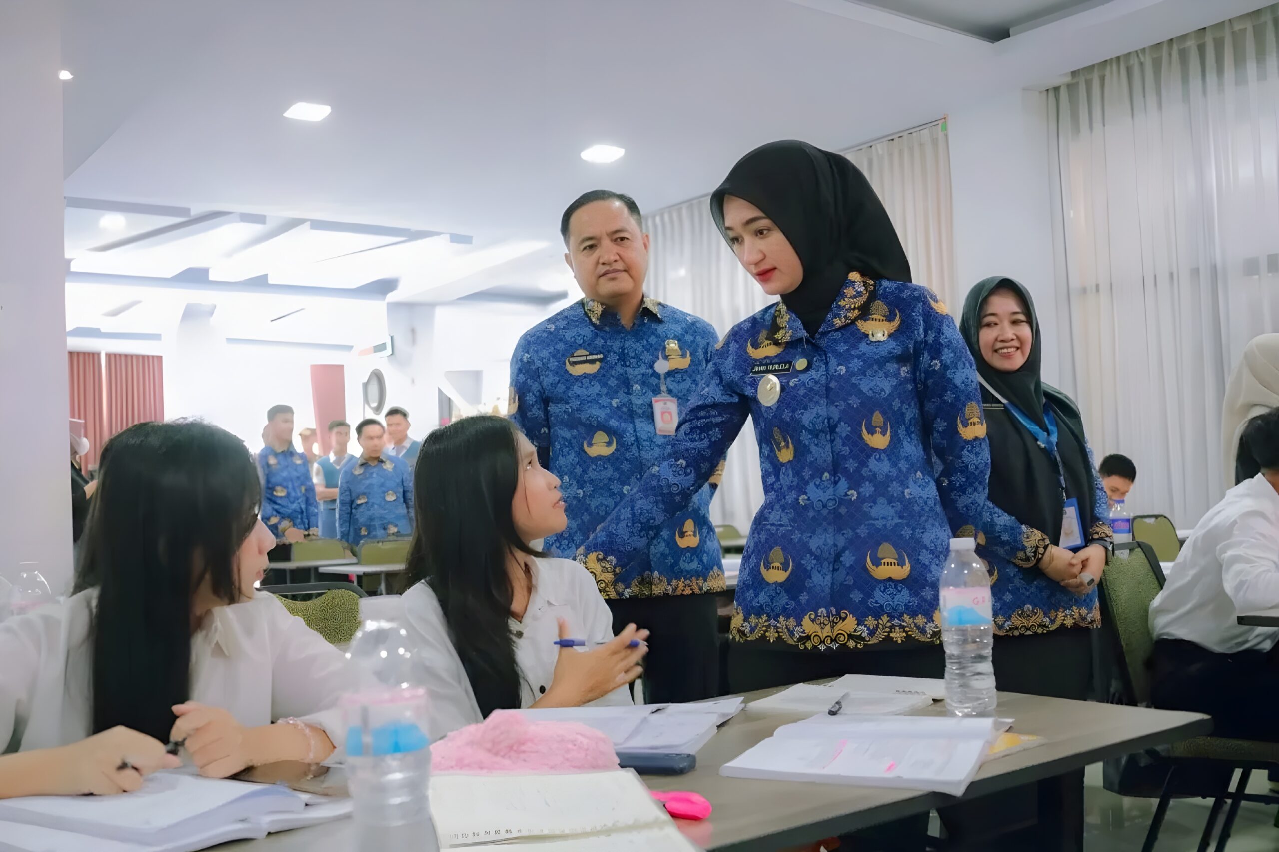 Satu Tahun Kepemimpinan Rahmat Mirzani Djausal–Jihan Nurlela: Lampung Bergerak Cepat Menuju Daerah Maju dan Berdaya Saing 9 Satu Tahun Kepemimpinan Rahmat Mirzani Djausal–Jihan Nurlela: Lampung Bergerak Cepat Menuju Daerah Maju dan Berdaya Saing