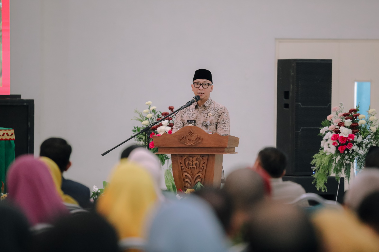 Gubernur Rahmat Mirzani Djausal Serukan Seluruh Elemen Masyarakat Perkuat Komitmen Jaga NKRI dari Ancaman Radikalisme 1 Gubernur Rahmat Mirzani Djausal Serukan Seluruh Elemen Masyarakat Perkuat Komitmen Jaga NKRI dari Ancaman Radikalisme