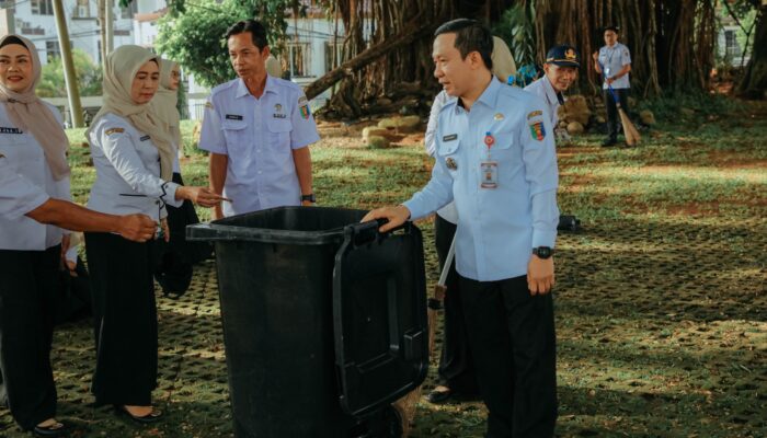 Tindak Lanjuti Arahan Presiden, Gubernur Rahmat Mirzani Djausal Instruksikan OPD Terapkan Gerakan ASRI