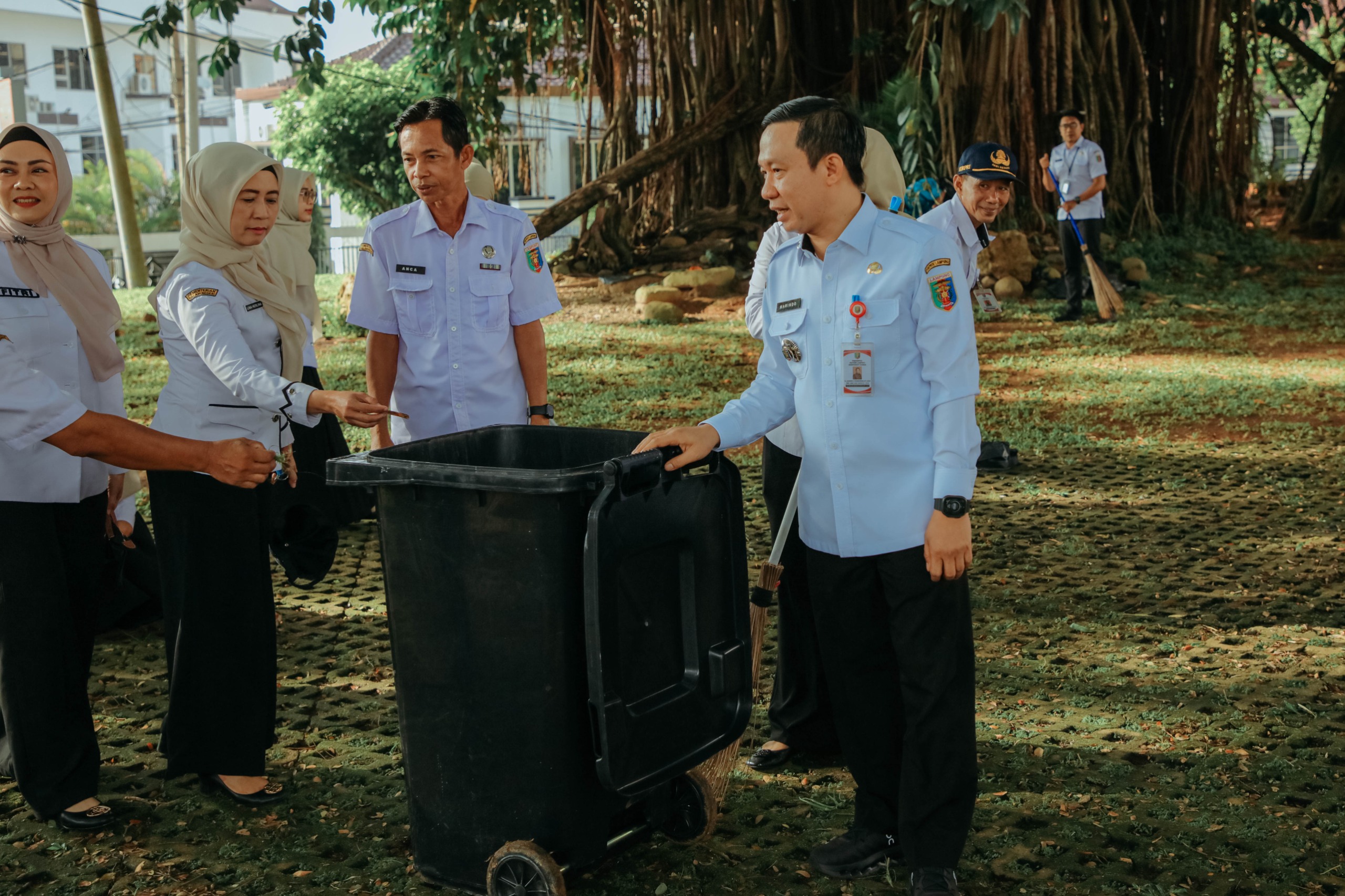 Tindak Lanjuti Arahan Presiden, Gubernur Rahmat Mirzani Djausal Instruksikan OPD Terapkan Gerakan ASRI