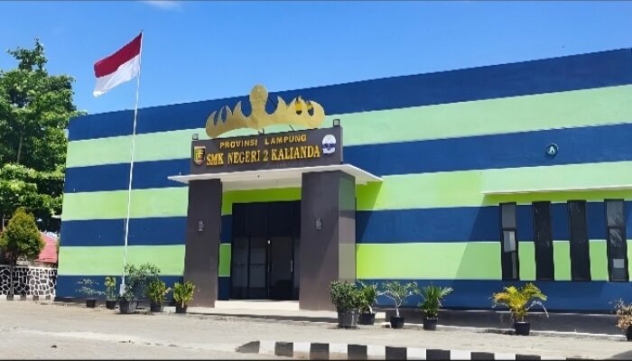 Transformasi Gemilang SMKN 2 Kalianda 2026: Dari Inovasi AI, Dominasi LKS, hingga Tembus PTN